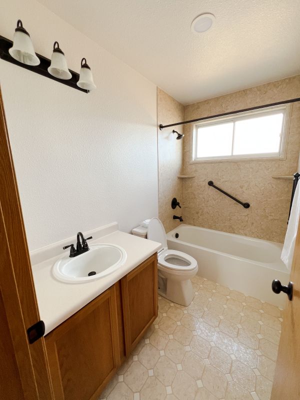 Top Bathroom Remodeling Companies in Newark, NJ